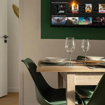 302 Chanzy - Jungle Chic - T1 Depaysant - Centre Apartment Le Mans