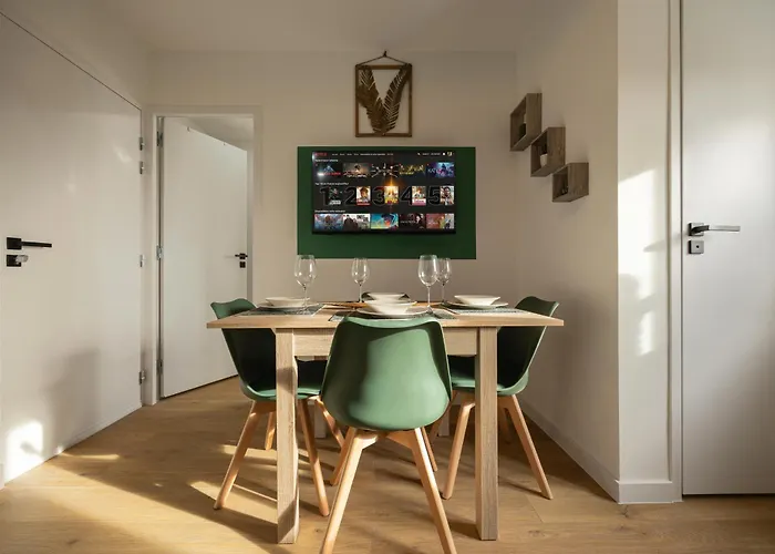 302 Chanzy - Jungle Chic - T1 Depaysant - Centre * Le Mans