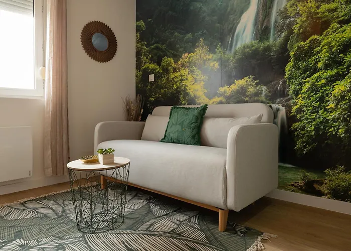 302 Chanzy - Jungle Chic - T1 Depaysant - Centre Apartment *